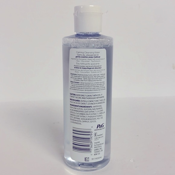 Olay Sensitive Cleansing Water with Hungarian Water Essence - Picture 2 of 6